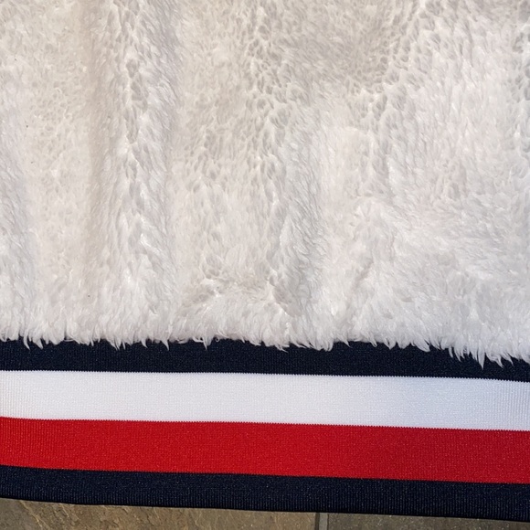 Off White Tommy Hilfiger Size Small Sherpa Half Zip - Picture 2 of 5